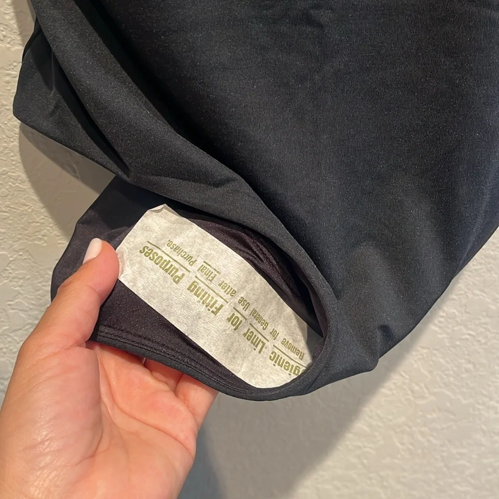 ATHLETA SQUARE NECK V‎ ONE PIECE SWIMSUIT
